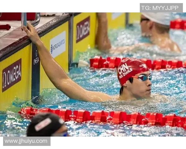 世界级游泳选手转身技术优化对成绩提升的关键作用分析 世界级游泳选手转身技术优化对成绩提升的关键作用分析
