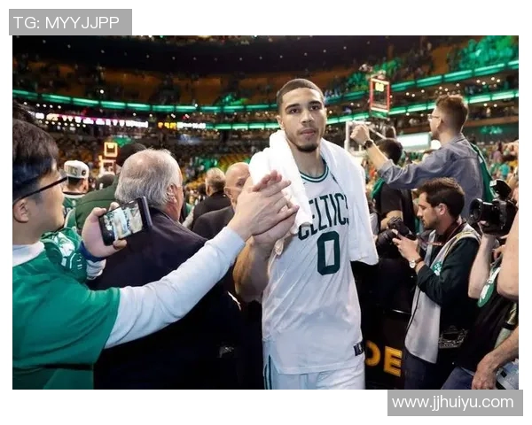 塔图姆面对外界质疑表示自己不会分心始终专注于比赛全力以赴迎接挑战 塔图姆面对外界质疑表示自己不会分心始终专注于比赛全力以赴迎接挑战